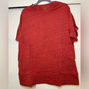 Old Navy T-shirt